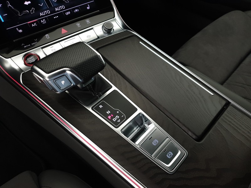 Audi S6 Avant 3.0TDI 344CV quattro tiptr Sport Attitude