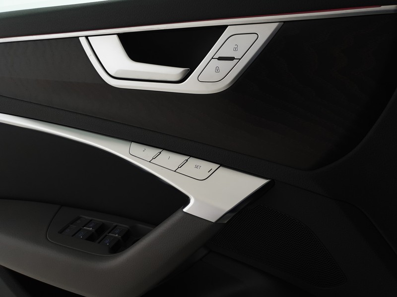 Audi S6 Avant 3.0TDI 344CV quattro tiptr Sport Attitude