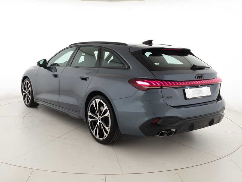 Audi A5 Avant 2.0TDI 204CV quattro S tronic S line Edition