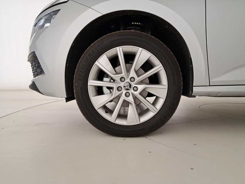 Skoda Kamiq 1.0 tsi style 110cv