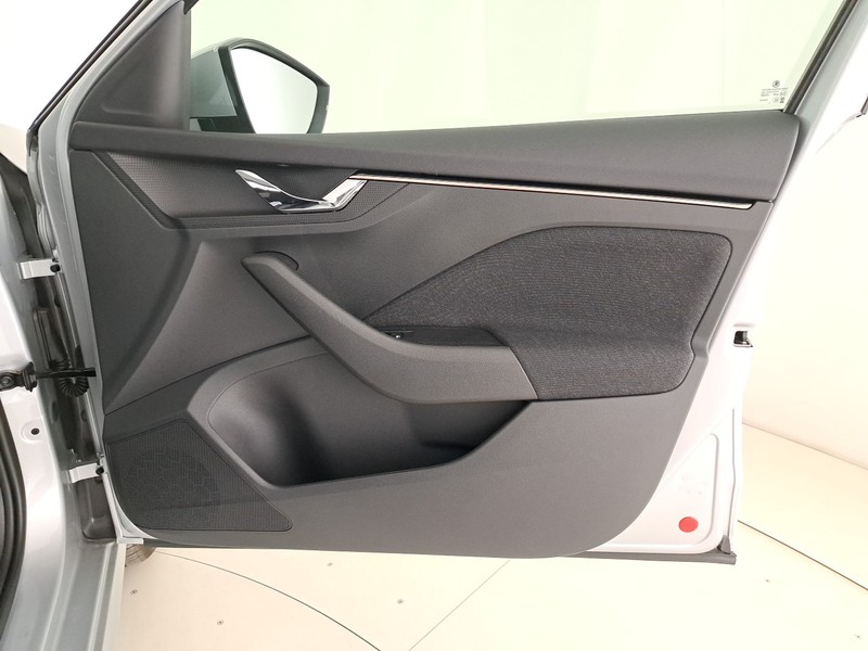 Skoda Kamiq 1.0 tsi style 110cv