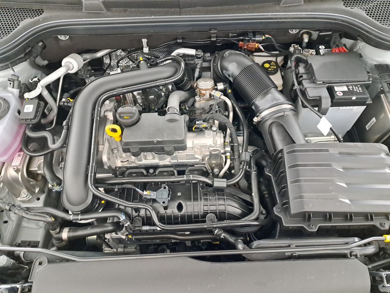 Skoda Kamiq 1.0 tsi style 110cv