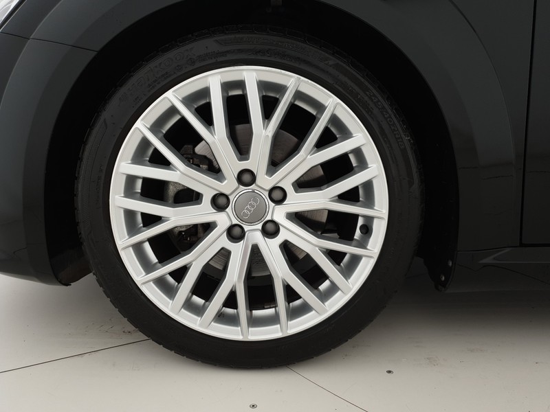 Audi TT 1.8TFSI 180CV S Line