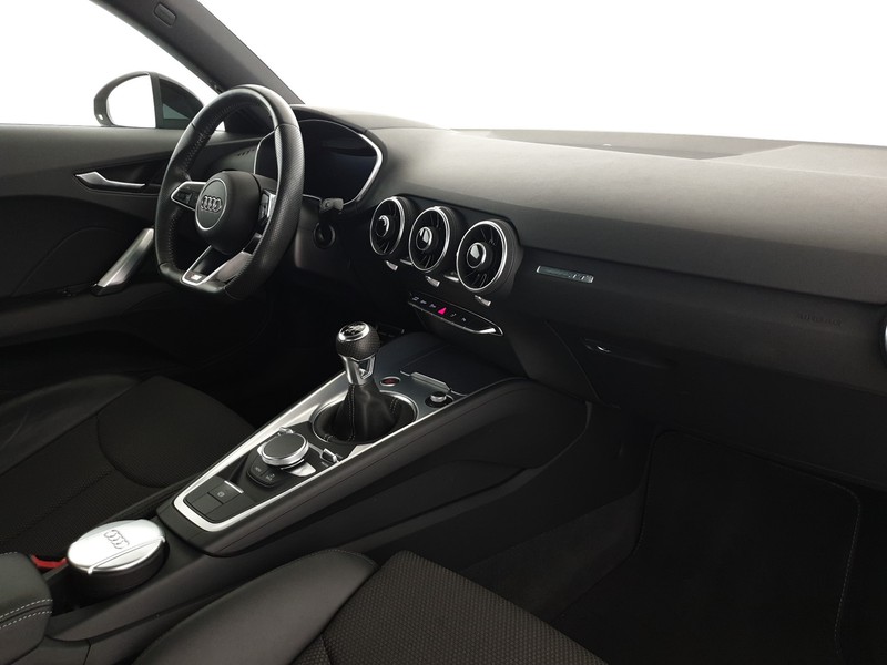 Audi TT 1.8TFSI 180CV S Line