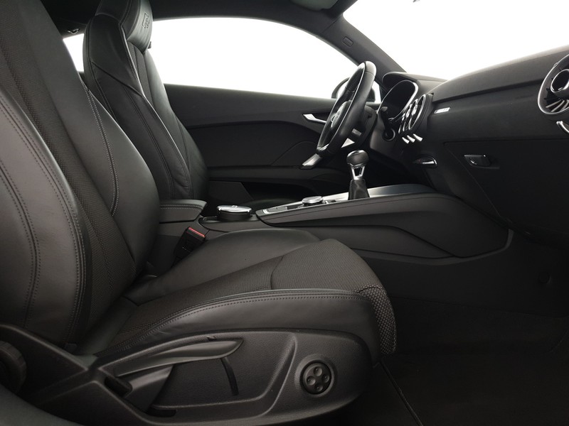 Audi TT 1.8TFSI 180CV S Line