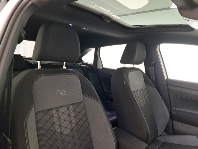 Volkswagen Taigo 1.0 tsi r-line 110cv dsg