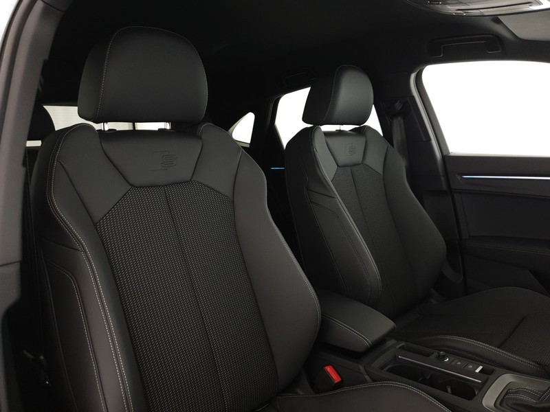 Audi Q3 Sportback 35TDI 150CV S tronic Identity Black