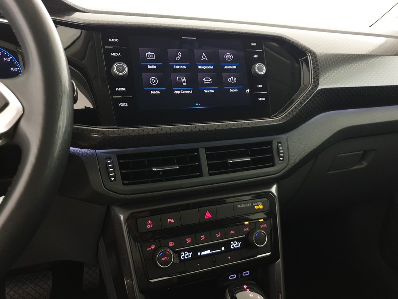Volkswagen T-Cross 1.0 tsi advanced 110cv dsg