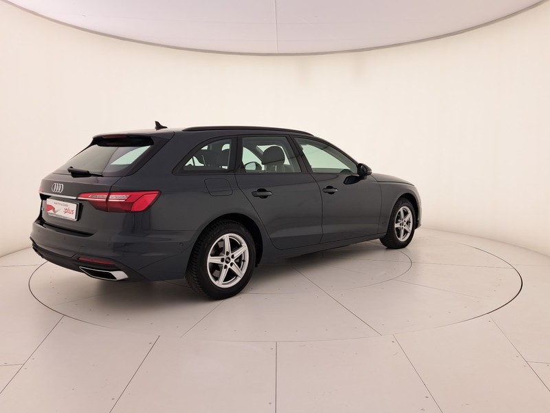 Audi A4 avant 35 2.0 tfsi mhev business 150cv s-tronic