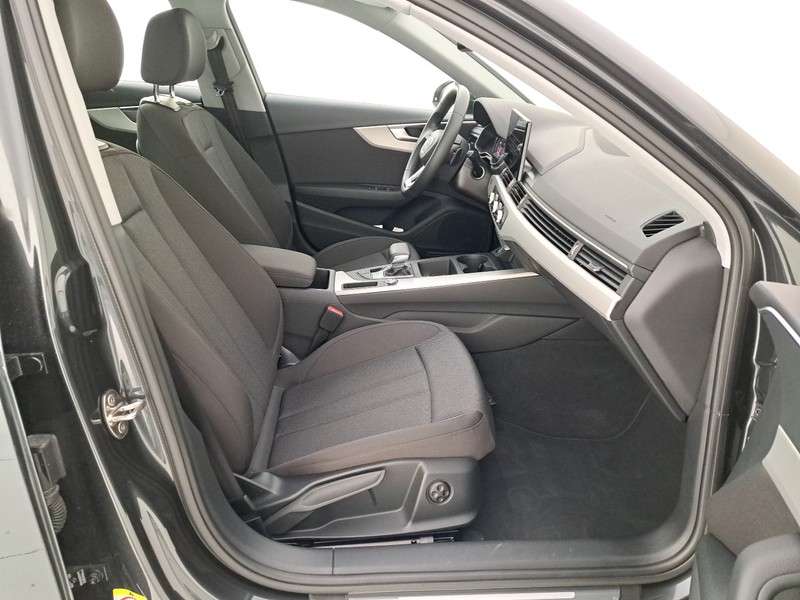 Audi A4 avant 35 2.0 tfsi mhev business 150cv s-tronic