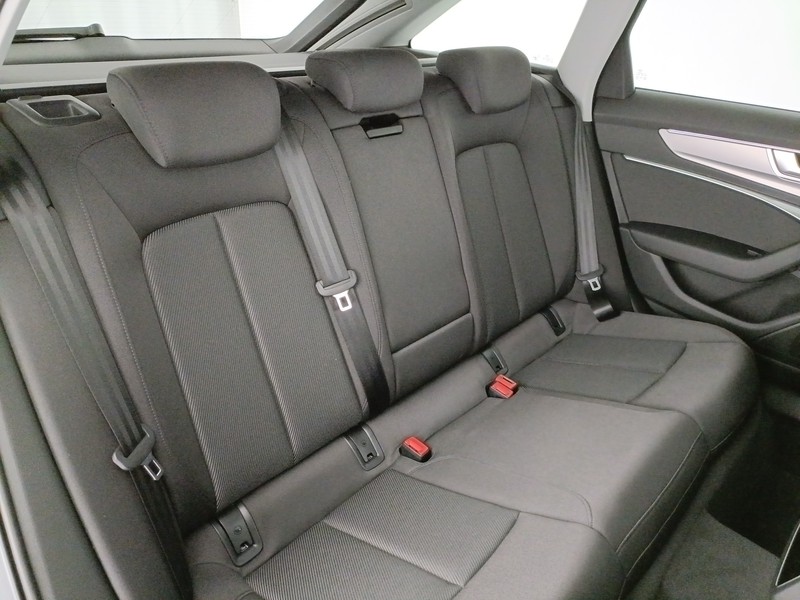 Audi A6 avant 40 2.0 tdi mhev 12v business advanced quattro s-tronic