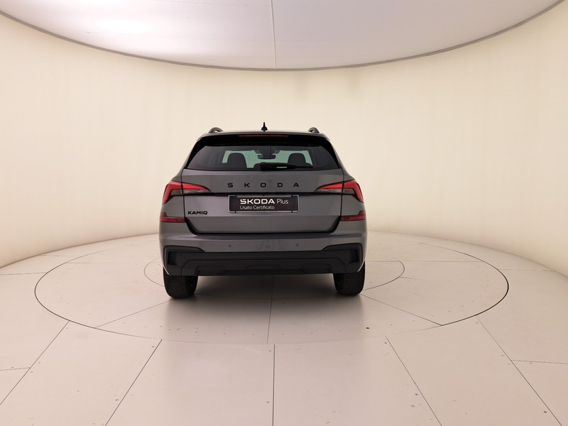 Skoda Kamiq 1.0 tsi black dots 115cv