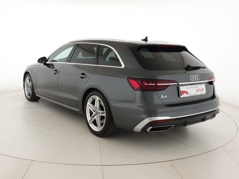 Audi A4 Avant 40TDI 204CV S tronic S line Edition