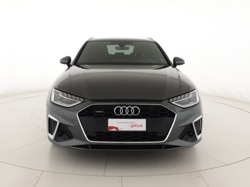 Audi A4 Avant 40TDI 204CV S tronic S line Edition