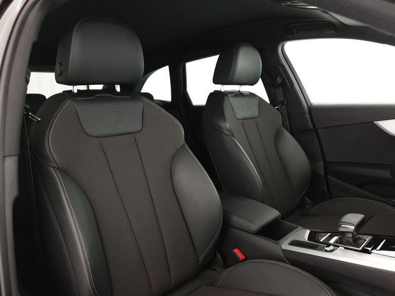 Audi A4 Avant 40TDI 204CV S tronic S line Edition