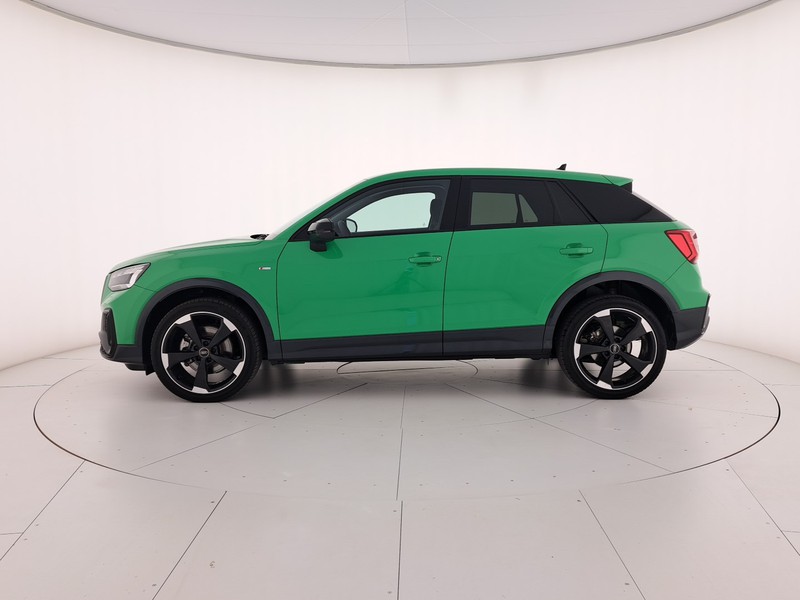 Audi Q2 30 2.0 tdi identity black s-tronic