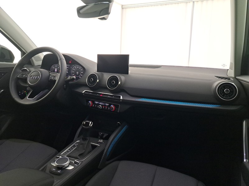 Audi Q2 30 2.0 tdi identity black s-tronic