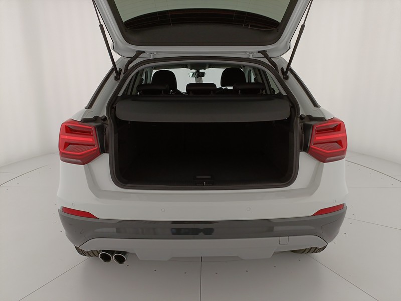 Audi Q2 35 2.0 tdi business design quattro 150cv s-tronic