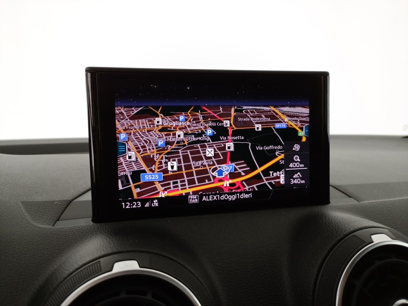 Audi Q2 35 2.0 tdi business design quattro 150cv s-tronic
