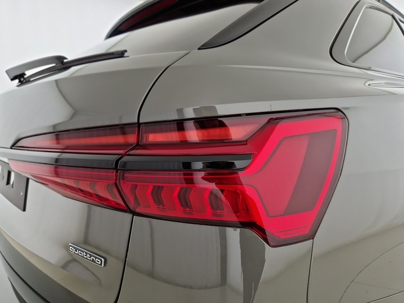 Audi A6 allroad allroad 40 2.0 tdi mhev 12v business advanced quattro 204cv s-tronic