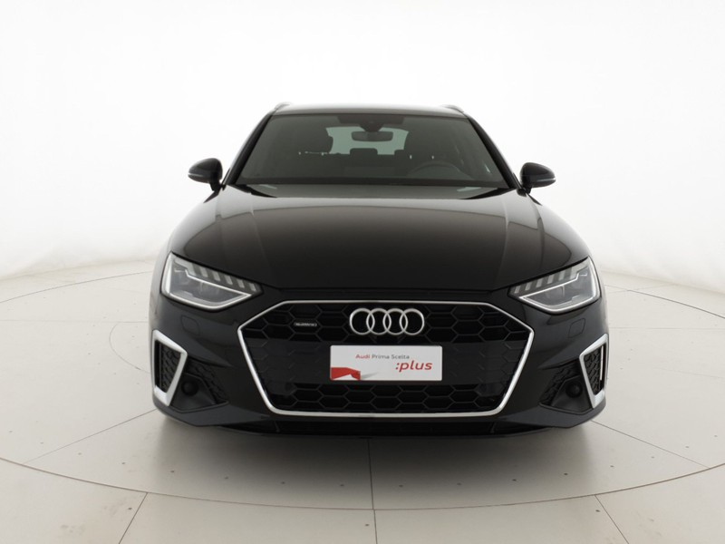 Audi A4 Avant 40TDI 204CV quattro S tronic S line Edition