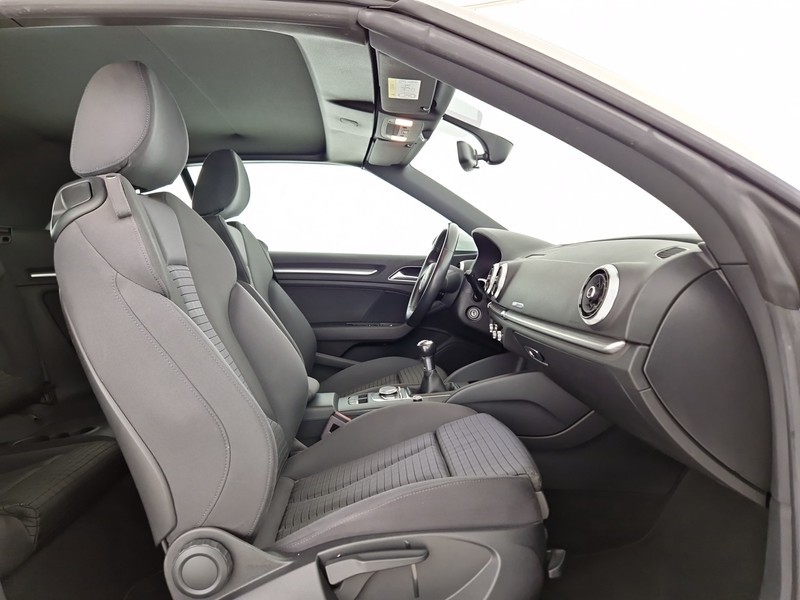 Audi A3 cabrio 1.6 tdi sport 116cv