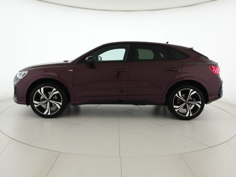 Audi Q3 Sportback 35TDI 150CV S tronic Identity Black