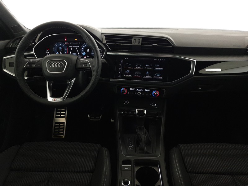 Audi Q3 Sportback 35TDI 150CV S tronic Identity Black