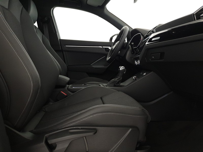 Audi Q3 Sportback 35TDI 150CV S tronic Identity Black
