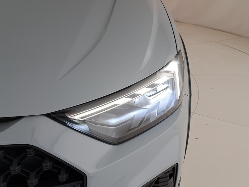 Audi A1 citycarver 30 1.0 tfsi identity contrast 110cv s-tronic