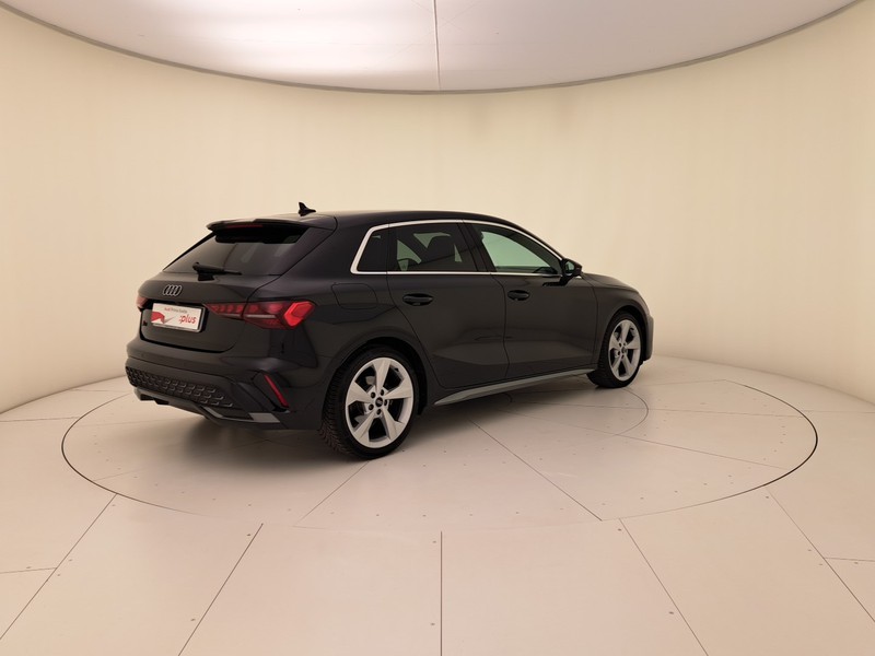 Audi A3 sportback 2.0 tdi s line edition 150cv s-tronic