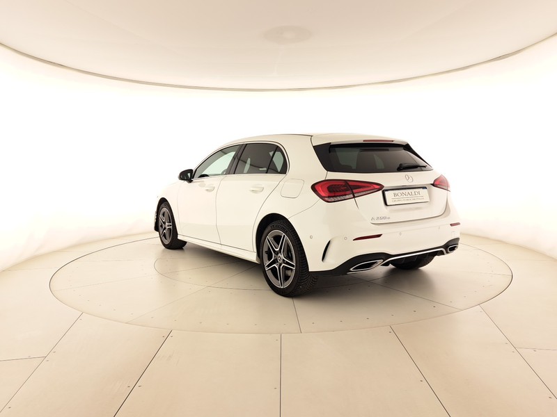 Mercedes-Benz Classe A 250 e phev (eq-power) premium auto