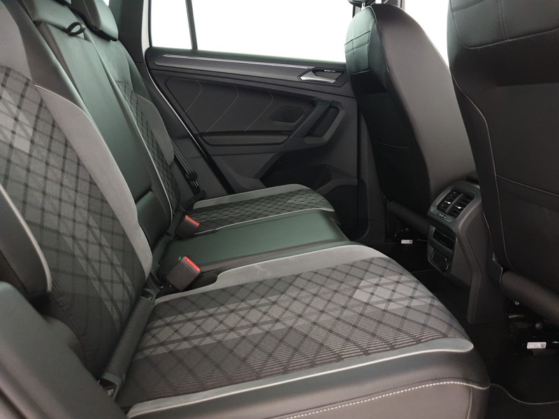 Volkswagen Tiguan 2.0 tdi r-line 150cv dsg
