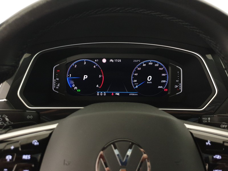Volkswagen Tiguan 2.0 tdi r-line 150cv dsg