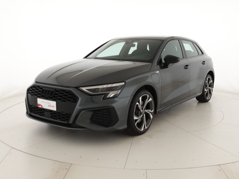 Audi A3 Sportback 40TFSIe 204CV S tronic S line Edition
