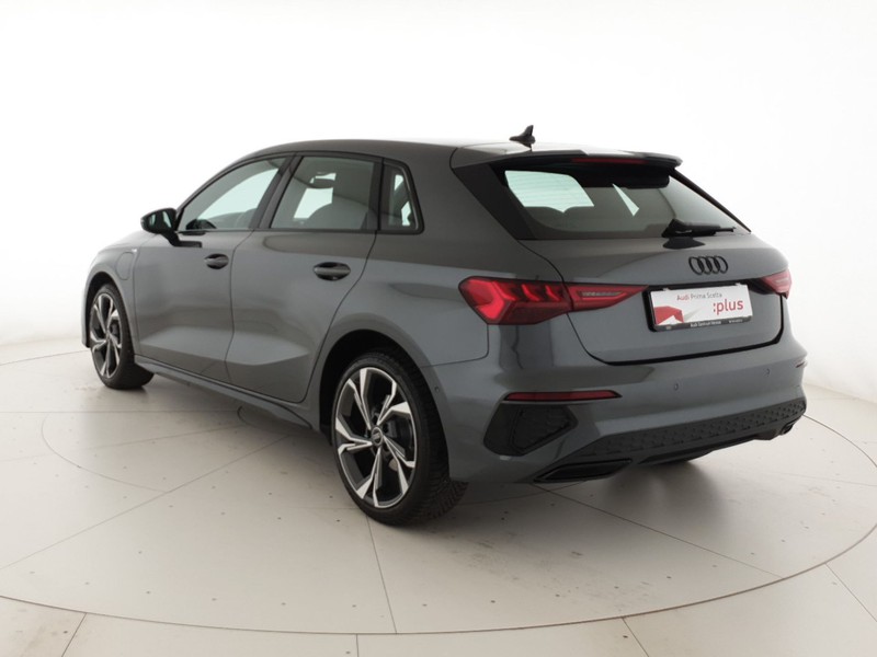 Audi A3 Sportback 40TFSIe 204CV S tronic S line Edition
