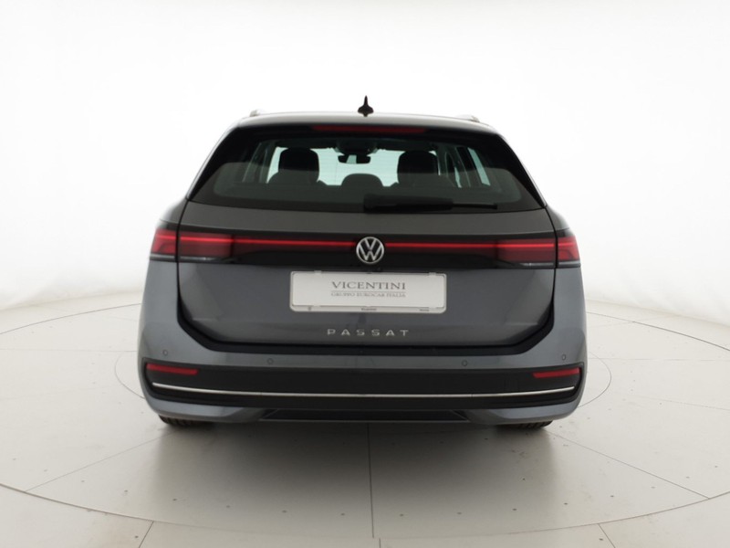 Volkswagen Passat 2.0 tdi scr business 150cv dsg