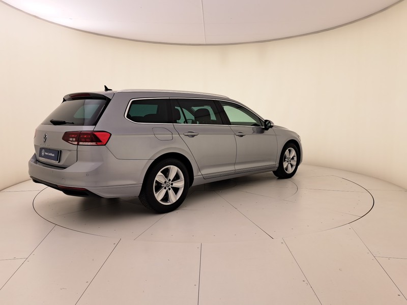 Volkswagen Passat variant 2.0 tdi business 150cv dsg