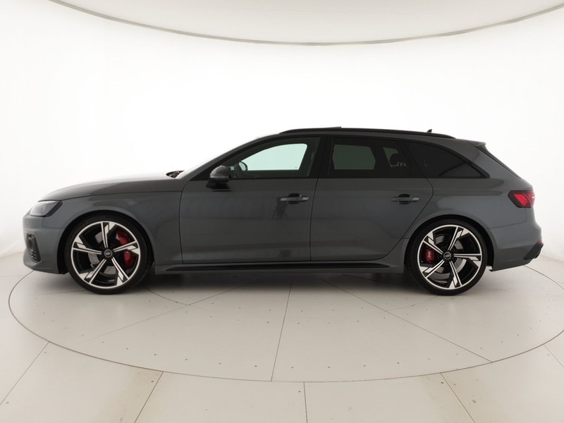 Audi RS4 Avant 2.9TFSI 450CV quattro tiptronic