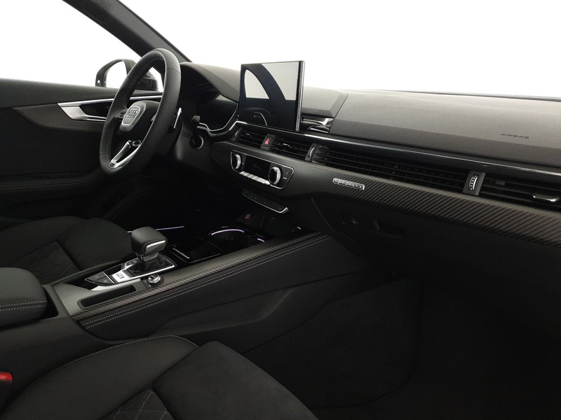 Audi RS4 Avant 2.9TFSI 450CV quattro tiptronic