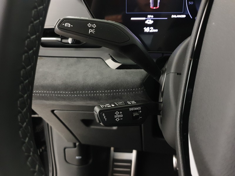 Audi SQ6 e-tron Sportback 517CV quattro Sport Attitude