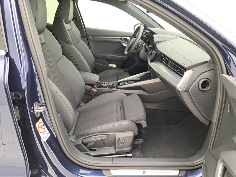 Audi A3 sportback 2.0 tdi s line edition 150cv s-tronic