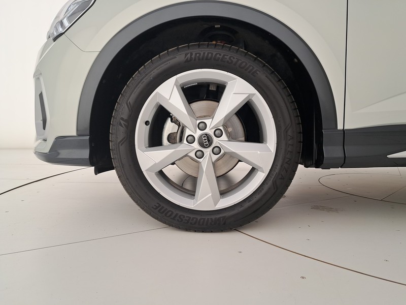 Audi Q3 sportback 35 1.5 tfsi s-tronic