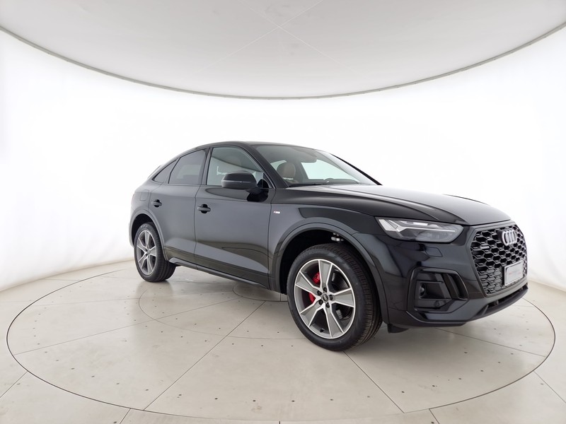 Audi Q5 sportback 40 2.0 tdi mhev 12v s line quattro s-tronic