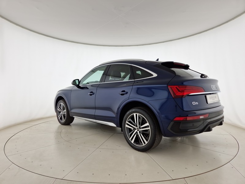 Audi Q5 sportback 40 2.0 tdi mhev 12v business advanced quattro s-tronic