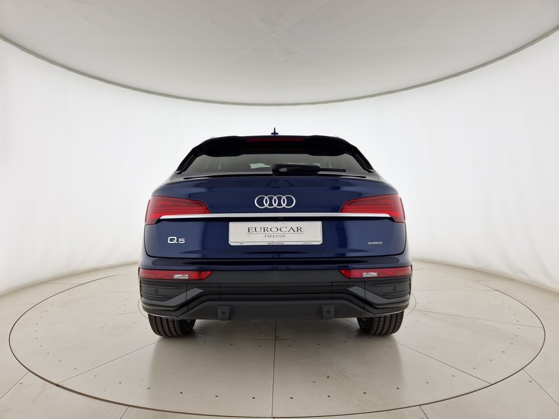 Audi Q5 sportback 40 2.0 tdi mhev 12v business advanced quattro s-tronic