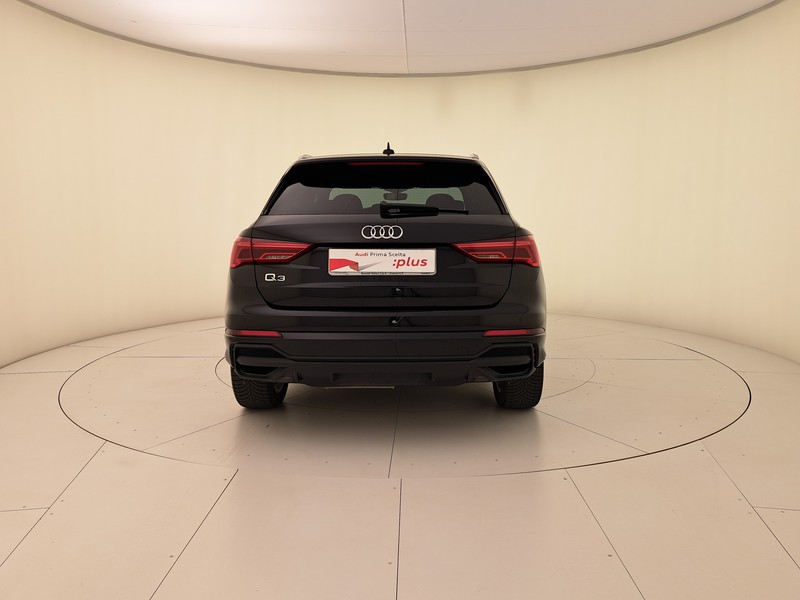 Audi Q3 35 2.0 tdi s line edition s-tronic