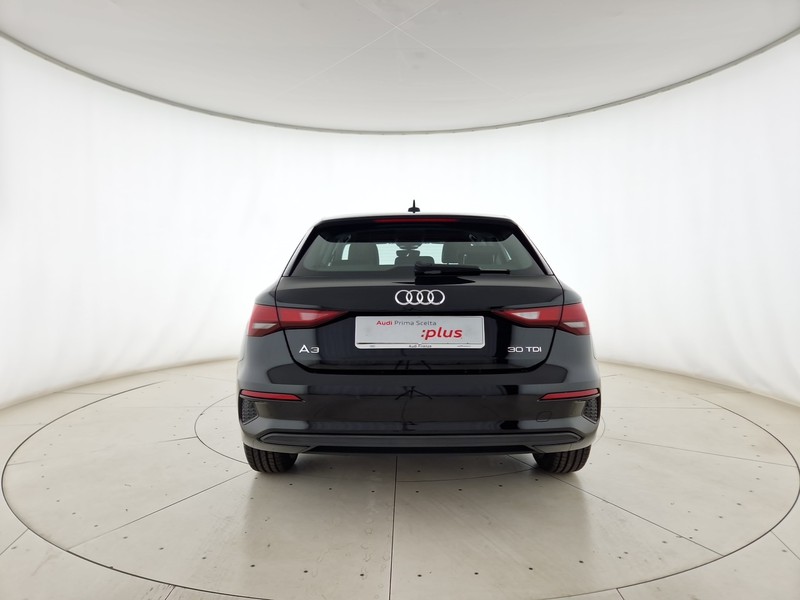 Audi A3 sportback 30 2.0 tdi business advanced