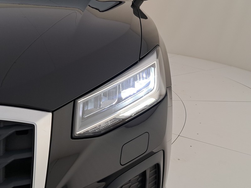 Audi Q2 35 1.5 tfsi s-tronic