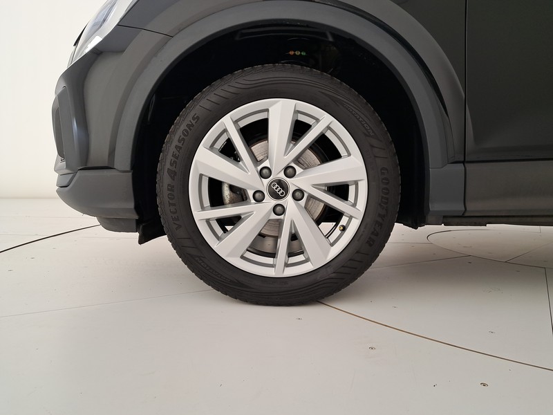 Audi Q2 35 1.5 tfsi s-tronic